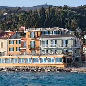3* Hotell Savoia